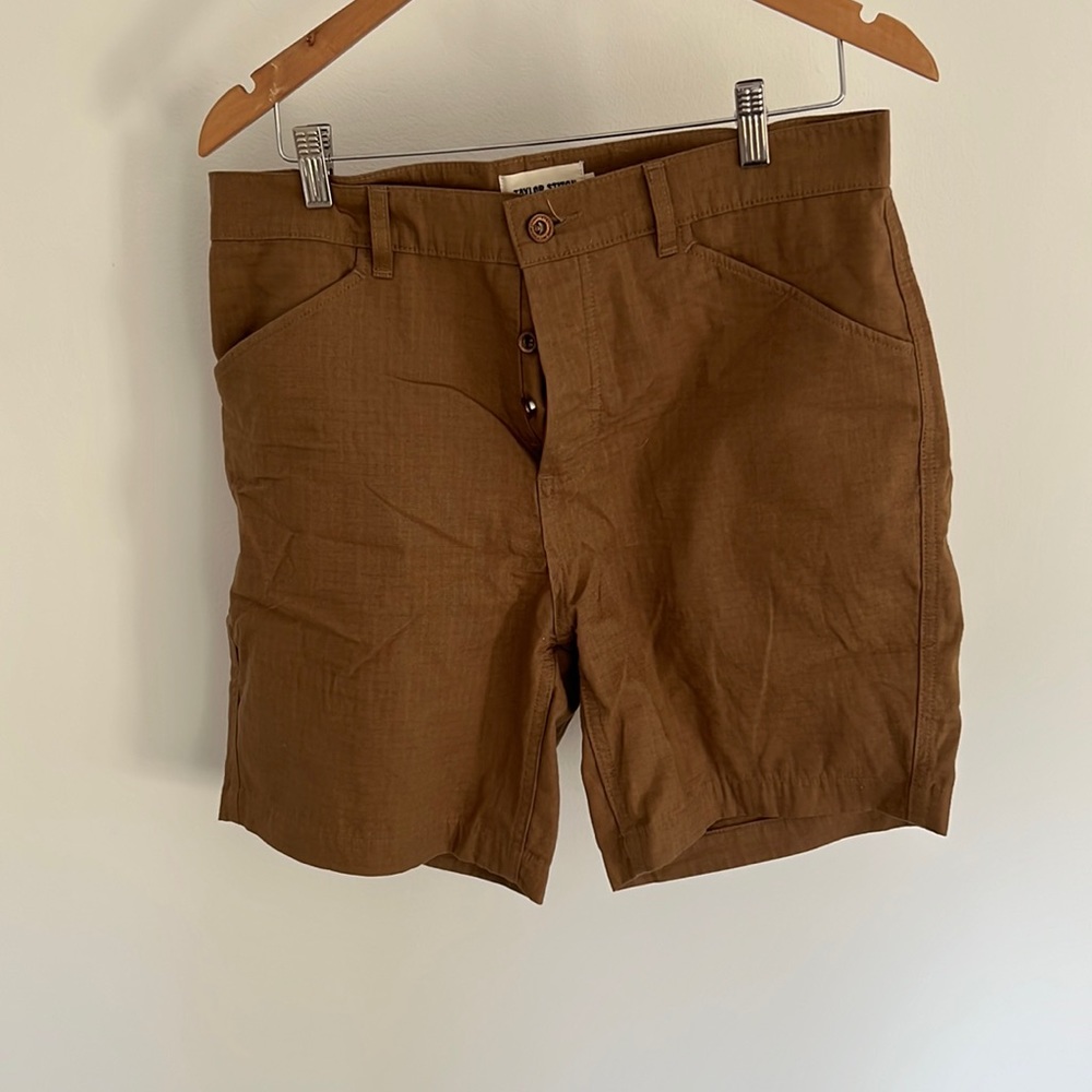 Taylor Stitch Camp Short in British Khaki